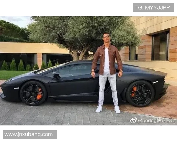 足球明星挑战时尚极限穿裙子高清图片大赏